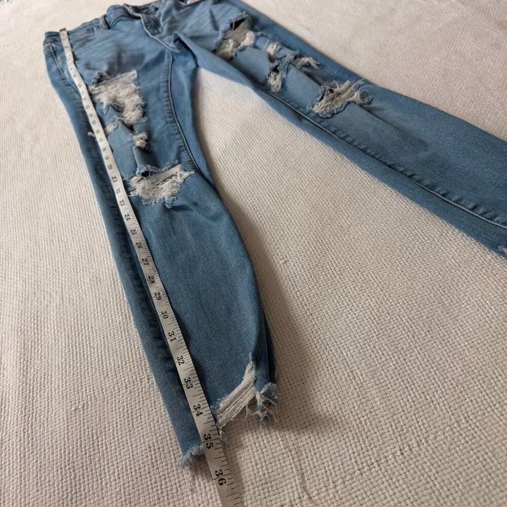 American Eagle Next Level Stretch Ripped Skinny Jeans 8 SHORT